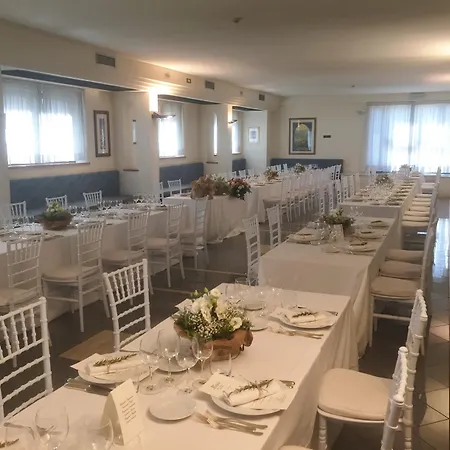 Cristallo Di La Rosetta Srl Hotel 4*